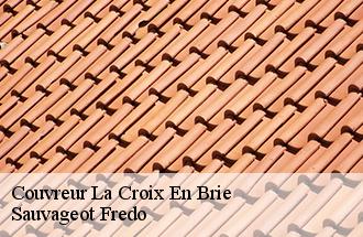 Couvreur la-croix-en-brie-77370 Sauvageot Fredo